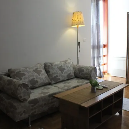 Apartament Lana *